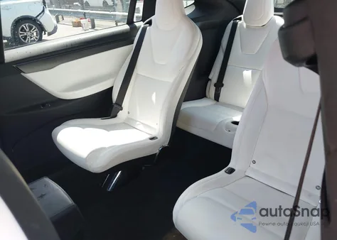2018 Tesla Model X 100D/75D/P100D из США, поврежденный, VIN 5YJXCBE28JF112916